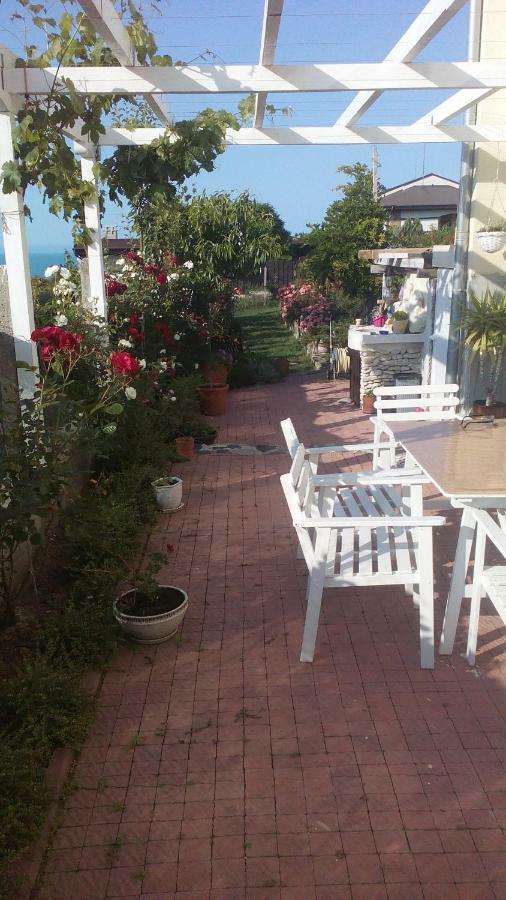 Синя Луна Hotel Lozenets Buitenkant foto