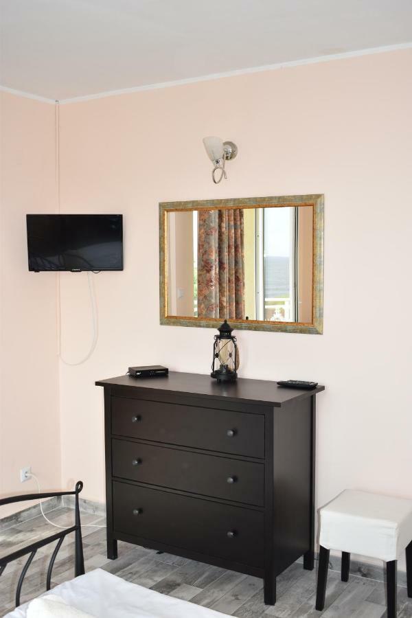 Синя Луна Hotel Lozenets Buitenkant foto